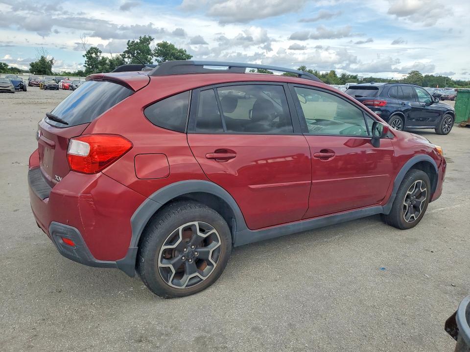 Photo 3 from auction – 2015 SUBARU XV CROSSTREK with VIN JF2GPAFC2F8257562