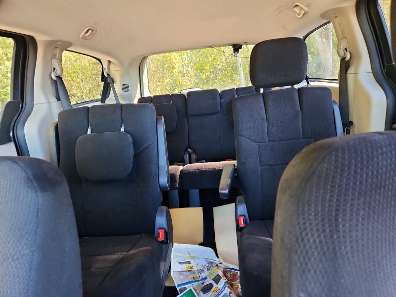 Снимка 10 от търг – 2011 DODGE GRAND CARAVAN с VIN 2D4RN4DG6BR690582