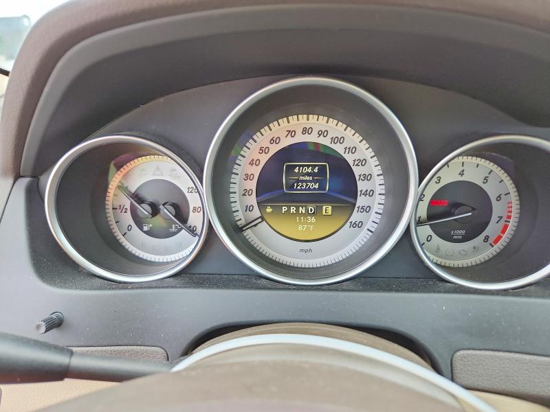 Снимка 9 от търг – 2012 MERCEDES-BENZ C с VIN WDDGF8BB3CA700741