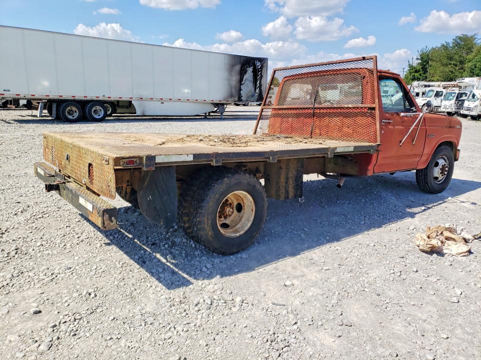 Photo 3 from auction – 1983 FORD F250W/TRLR with VIN 2FDJF37G2DCA34023