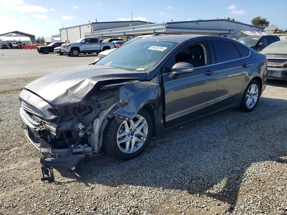 Снимка 1 от търг – 2016 FORD FUSION с VIN 3FA6P0H77GR216001
