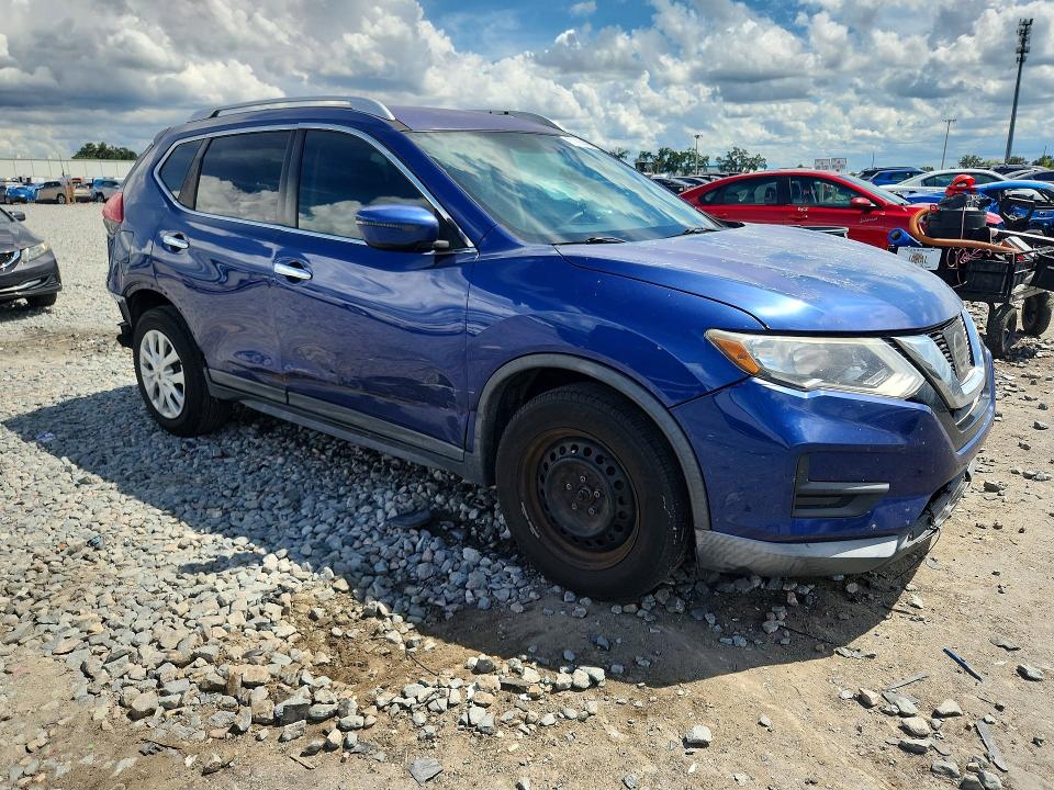 Photo 4 from auction – 2017 NISSAN ROGUE with VIN KNMAT2MT0HP584768
