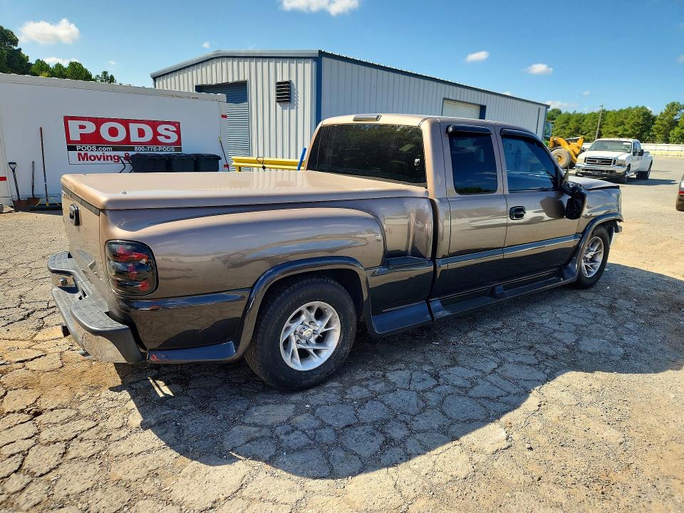 Foto 3 de la subasta – 2001 CHEVROLET SILVERADO con VIN 1GCEC19T41Z289980