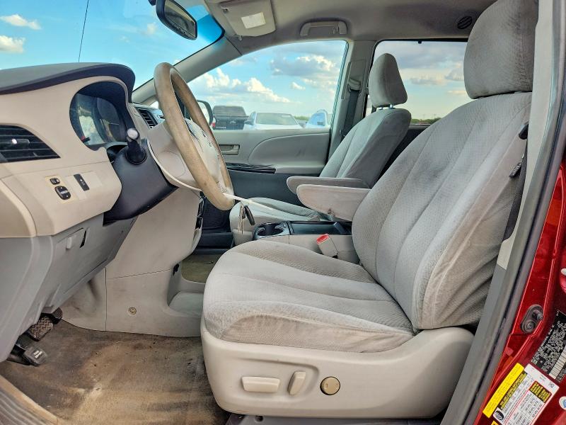 Photo 7 from auction – 2011 TOYOTA SIENNA with VIN 5TDKK3DC7BS120533