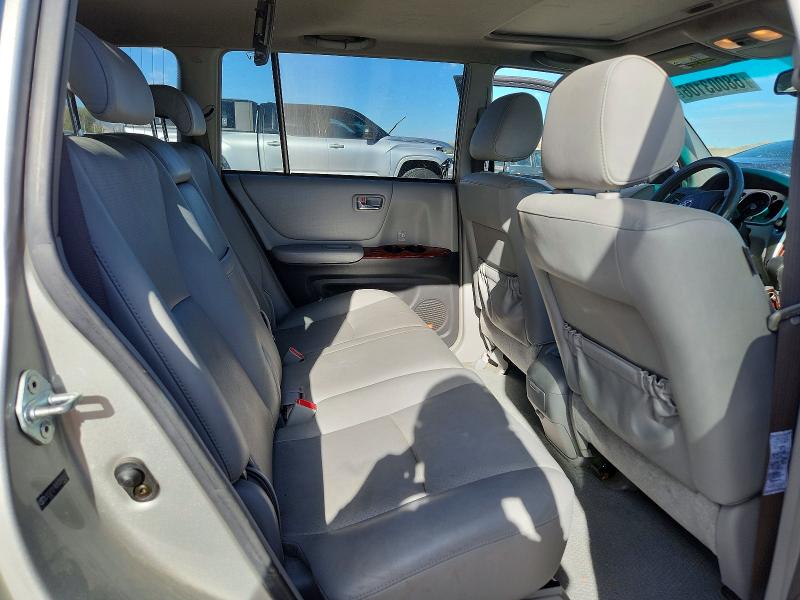 Photo 10 from auction – 2005 TOYOTA HIGHLANDER with VIN JTEEP21A350094043