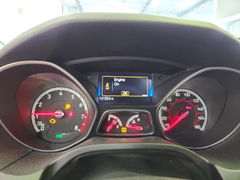 Zdjęcie 9 z aukcji – 2016 FORD FOCUS z VIN 1FADP3L90GL310687