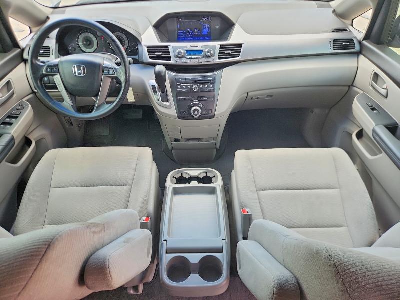 Снимка 8 от търг – 2012 HONDA ODYSSEY с VIN 5FNRL5H45CB136469