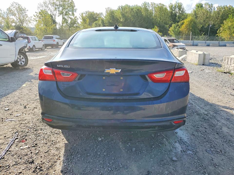 Снимка 6 от търг – 2017 CHEVROLET MALIBU с VIN 1G1ZB5ST6HF226406