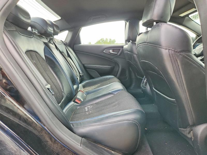 صورة رقم 10 من المزاد - 2015 CHRYSLER 200 مع VIN 1C3CCCDG9FN674029
