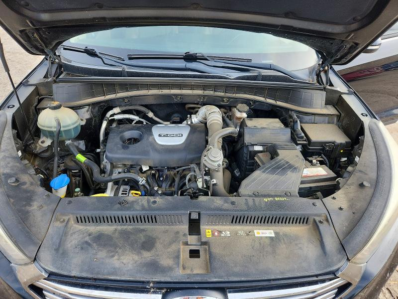 Photo 12 from auction – 2018 HYUNDAI TUCSON with VIN KM8J33A29JU633938