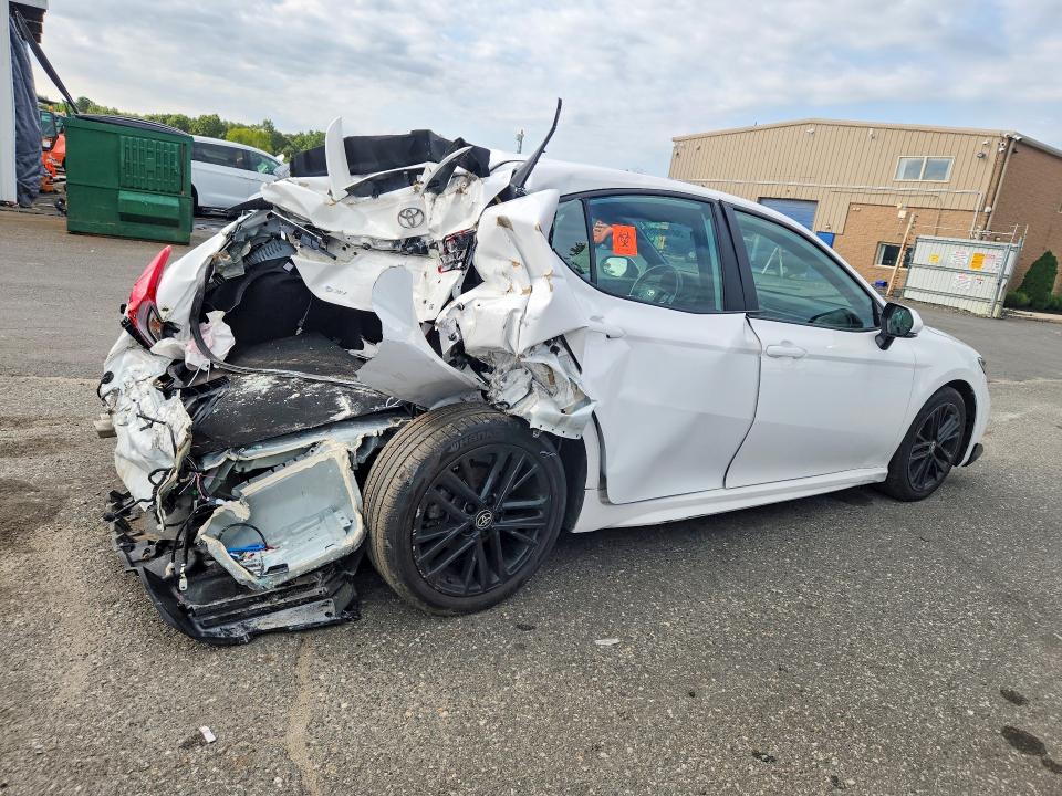 Photo 3 from auction – 2025 TOYOTA CAMRY with VIN 4T1DAACK1SU584790
