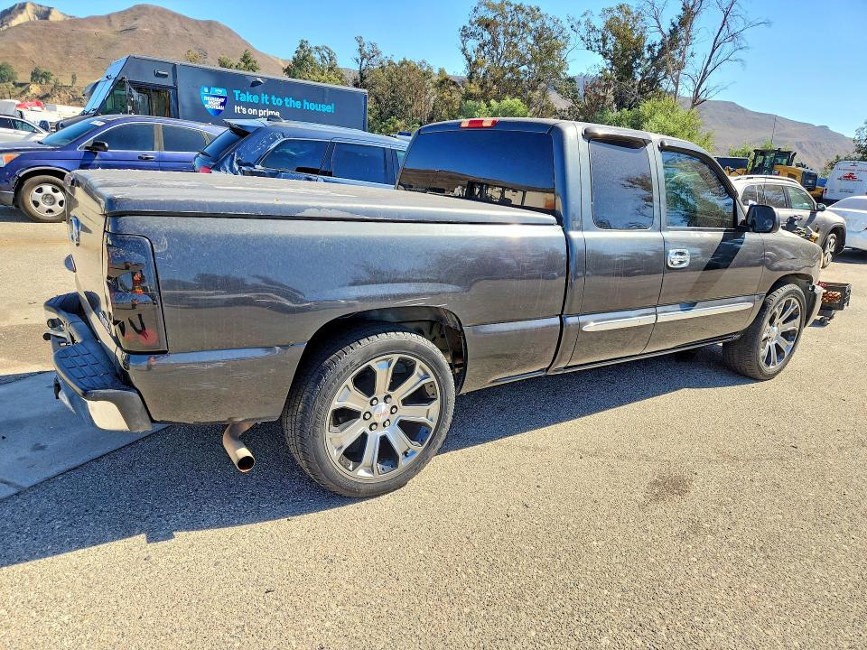 Photo 3 from auction – 2003 GMC NEW SIERRA with VIN 2GTEC19T331307008