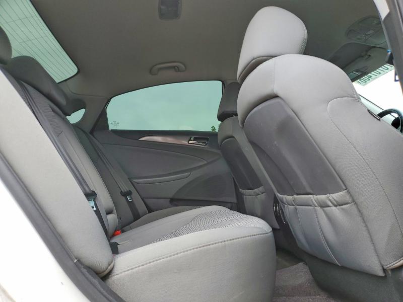 صورة رقم 10 من المزاد - 2013 HYUNDAI SONATA مع VIN KMHEC4A47DA097845