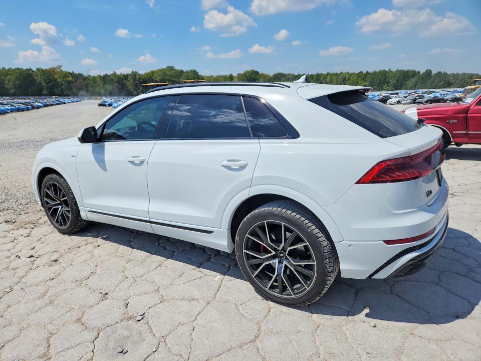 Photo 2 from auction – 2021 AUDI Q8 with VIN WA1EVAF18MD032443