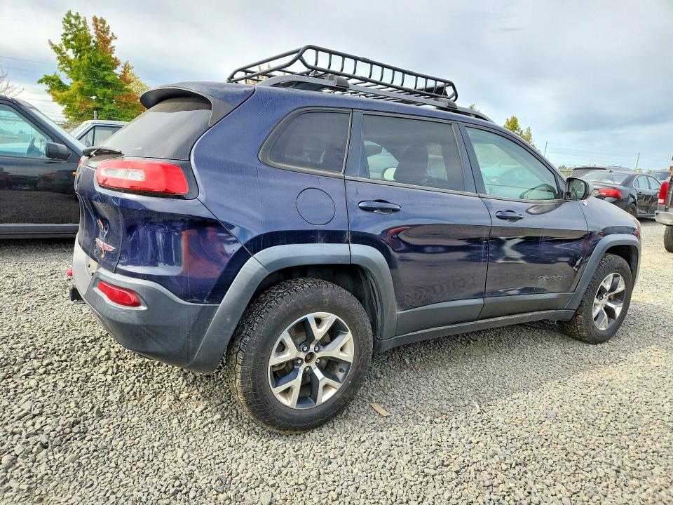 Снимка 3 от търг – 2015 JEEP CHEROKEE с VIN 1C4PJMBS0FW693904