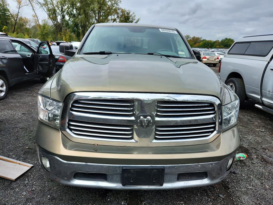 Photo 5 from auction – 2015 RAM 1500 with VIN 1C6RR7GG3FS728263