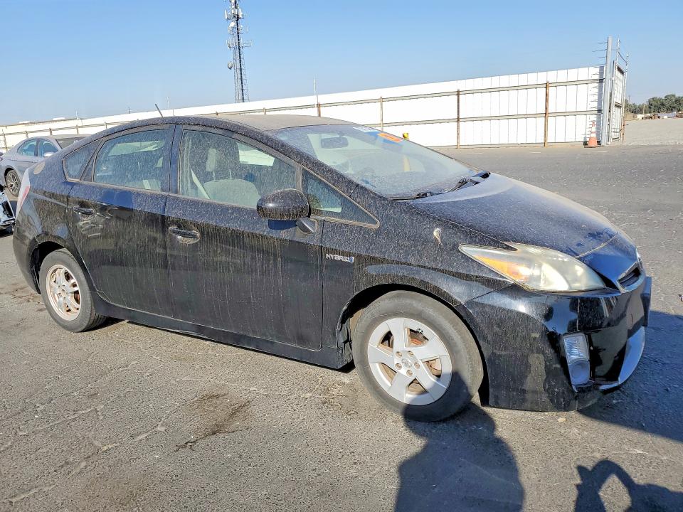 Photo 4 from auction – 2011 TOYOTA PRIUS with VIN JTDKN3DU4B0320496