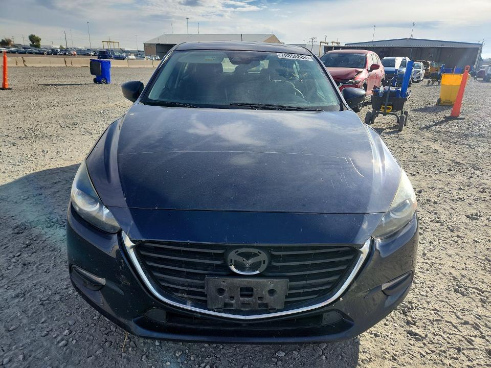 Foto 5 de la subasta – 2017 MAZDA 3 con VIN 3MZBN1L31HM152025