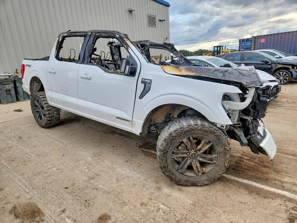 Photo 4 from auction – 2022 FORD F150 with VIN 1FTFW1ED0NFB80689