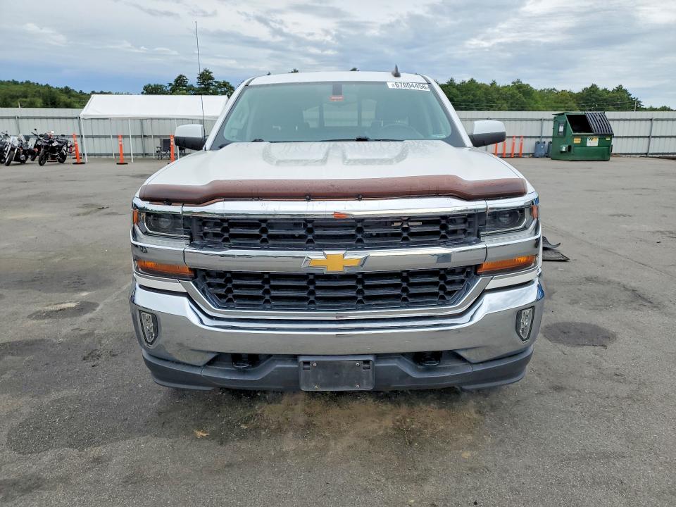 Photo 5 from auction – 2018 CHEVROLET SILVERADO with VIN 3GCUKREC2JG442679