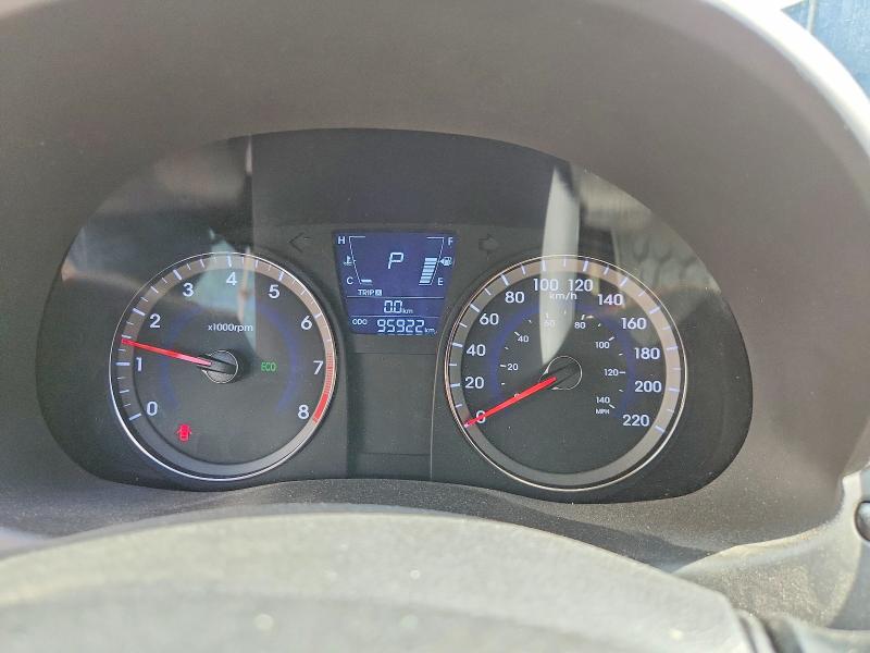 Photo 9 from auction – 2012 HYUNDAI ACCENT with VIN KMHCT4AE0CU256220