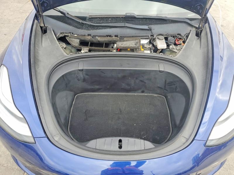 Foto 11 de la subasta – 2018 TESLA MODEL 3 con VIN 5YJ3E1EB7JF135414