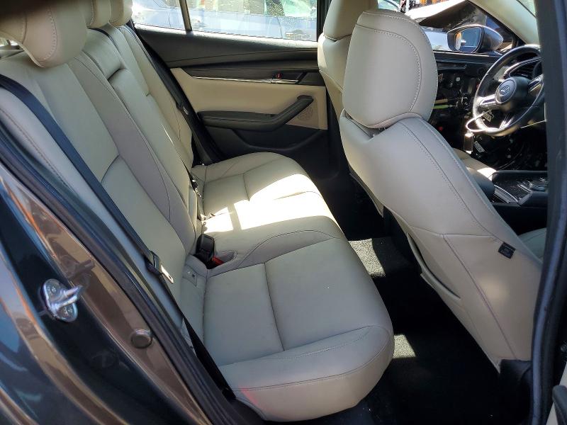 Zdjęcie 10 z aukcji – 2019 MAZDA 3 z VIN 3MZBPADL3KM112836