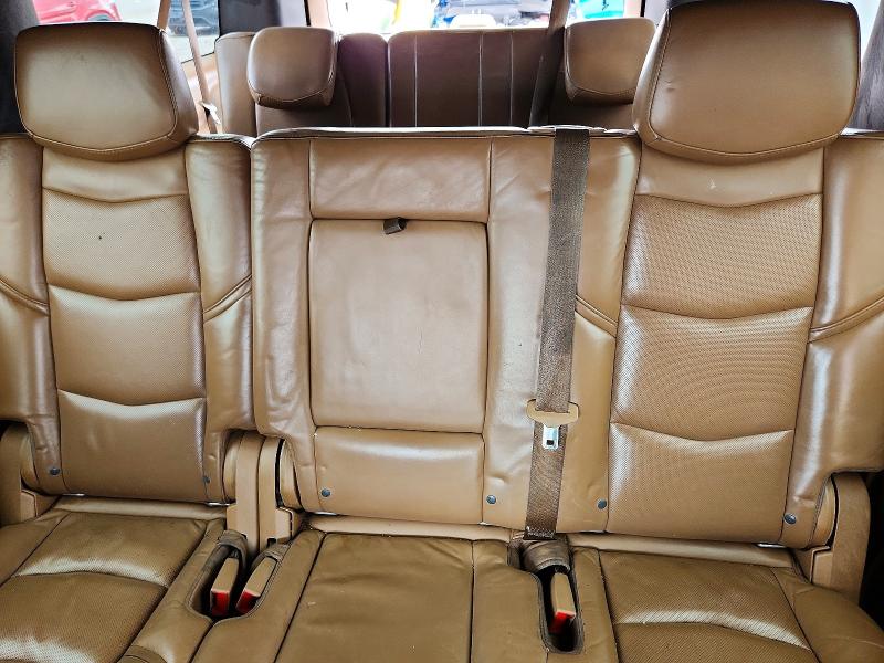 Снимка 10 от търг – 2017 CADILLAC ESCALADE с VIN 1GYS4KKJ0HR315963