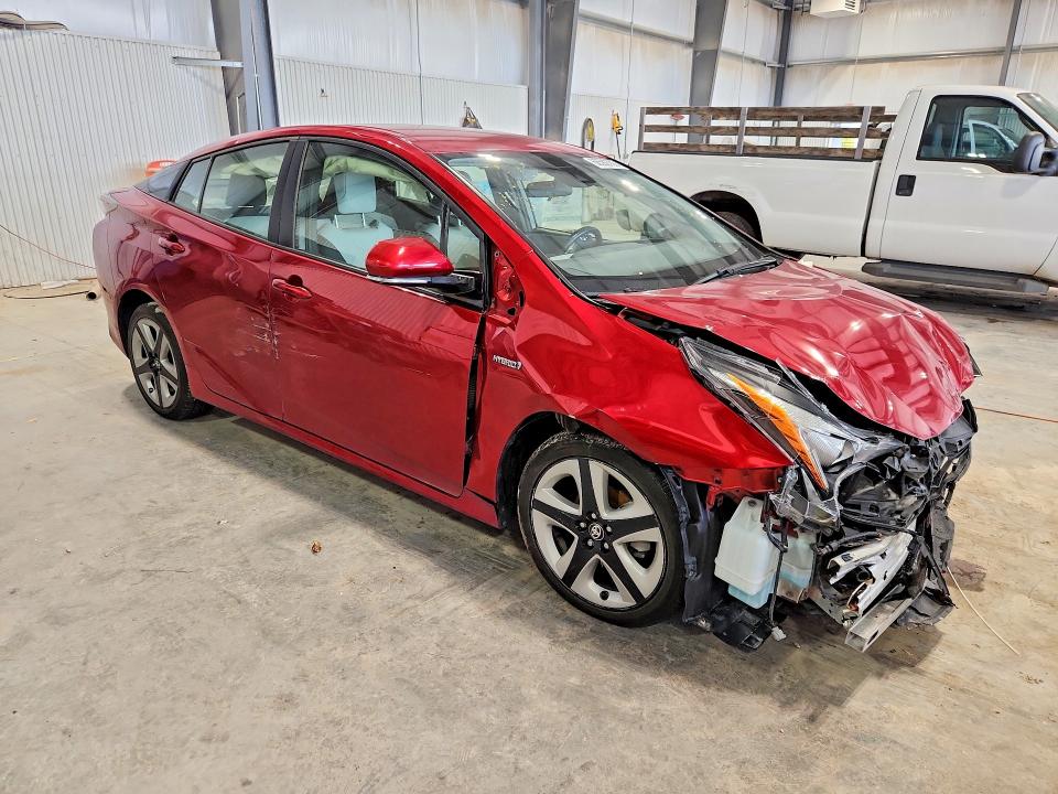 Снимка 4 от търг – 2016 TOYOTA PRIUS с VIN JTDKARFU8G3521402