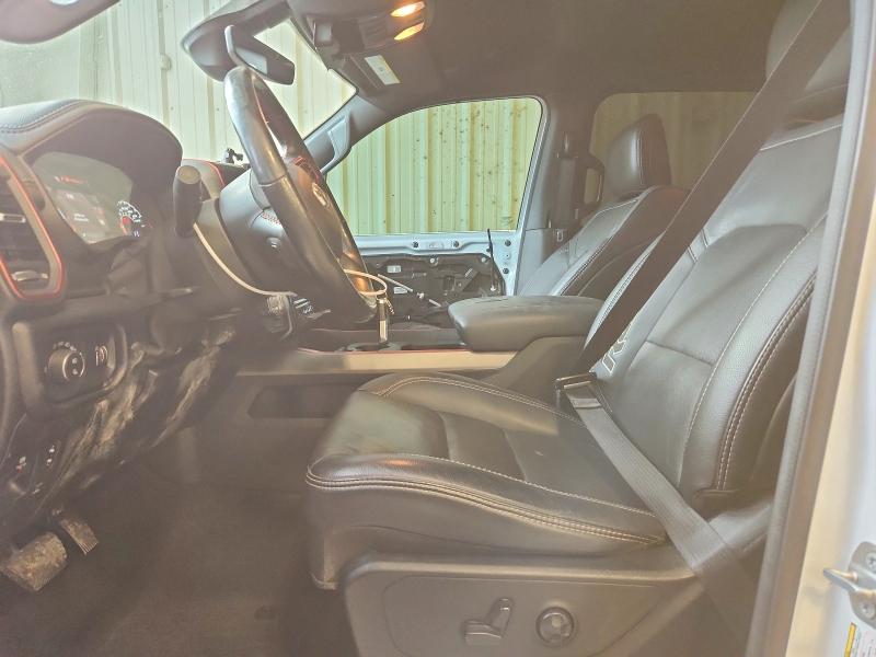 Снимка 7 от търг – 2020 RAM 1500 с VIN 1C6SRFLT2LN117780