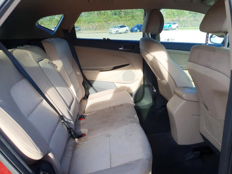 Photo 11 from auction – 2016 HYUNDAI TUCSON with VIN KM8J33A42GU026418