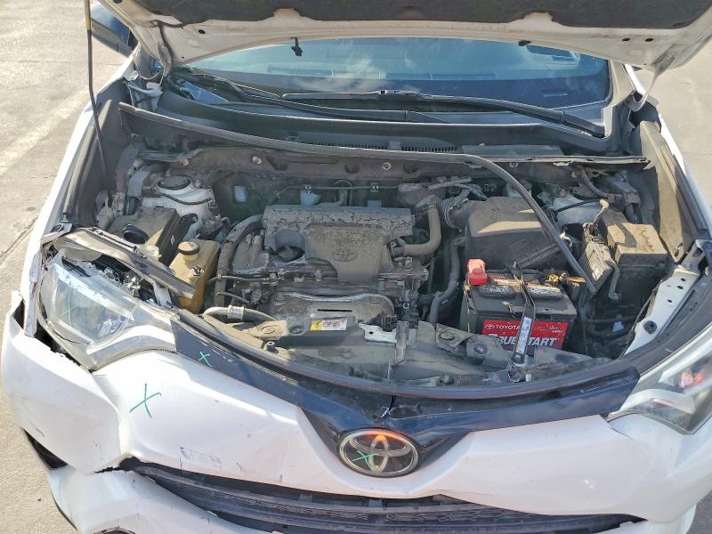 Photo 11 from auction – 2017 TOYOTA RAV4 with VIN JTMNFREV2HJ140828