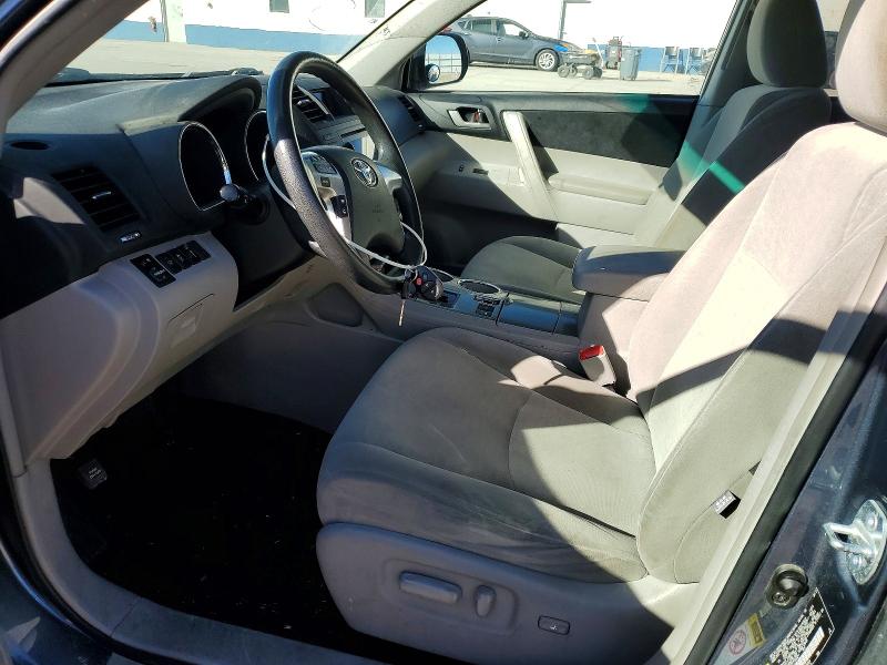 Photo 7 from auction – 2012 TOYOTA HIGHLANDER with VIN 5TDBK3EH3CS159521