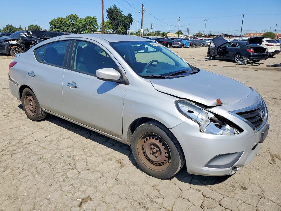 Photo 4 from auction – 2015 NISSAN VERSA with VIN 3N1CN7AP9FL850310