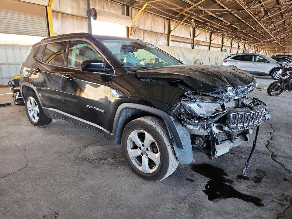 Photo 4 from auction – 2017 JEEP COMPASS with VIN 3C4NJDBB5HT641460