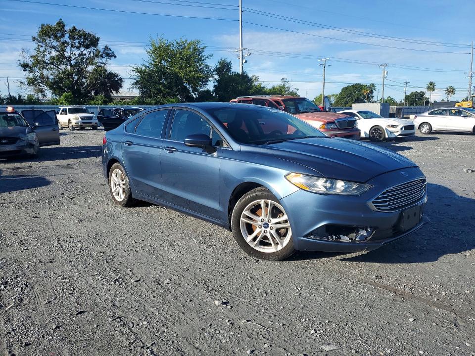 Photo 4 from auction – 2018 FORD FUSION with VIN 3FA6P0HDXJR182925