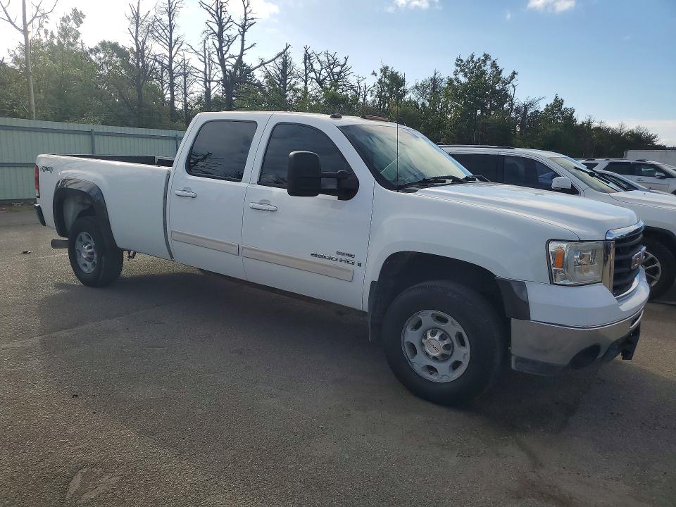 Photo 4 from auction – 2007 GMC SIERRA with VIN 1GTHK23687F526375