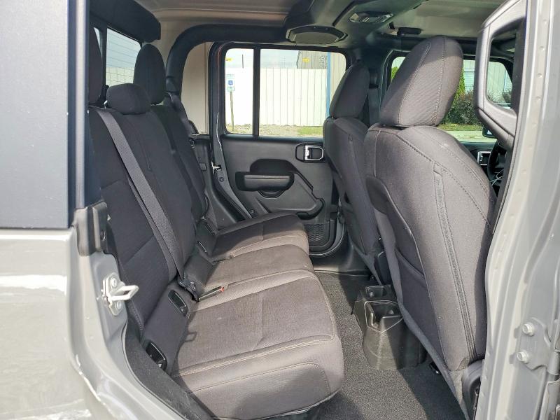 Снимка 10 от търг – 2023 JEEP GLADIATOR с VIN 1C6HJTAG0PL562901