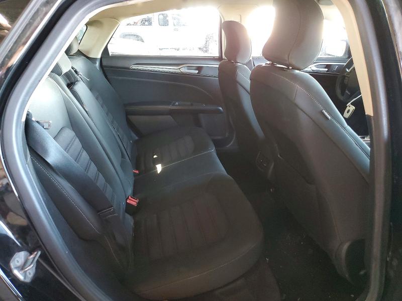 Photo 10 from auction – 2018 FORD FUSION with VIN 3FA6P0H72JR240956