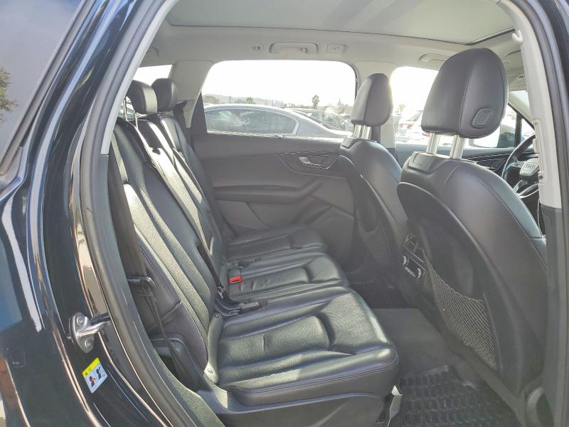 Photo 11 from auction – 2017 AUDI Q7 with VIN WA1LAAF76HD033457