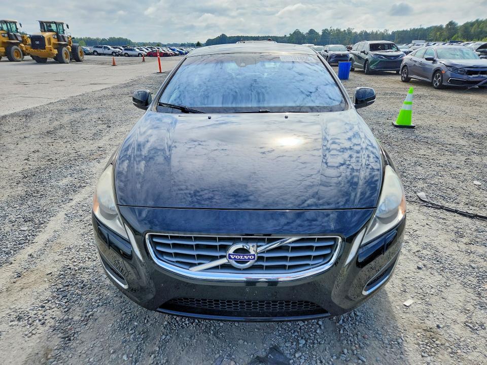 Photo 5 from auction – 2013 VOLVO S60 with VIN YV1612FH9D2187548
