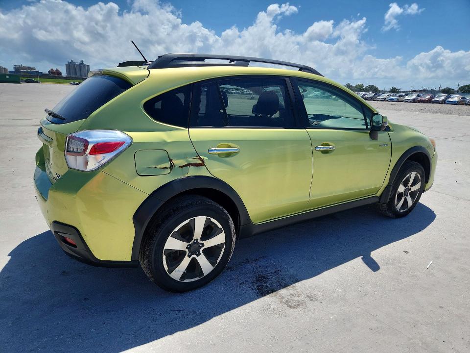 Photo 3 from auction – 2014 SUBARU CROSSTREK with VIN JF2GPBKC4EH262398