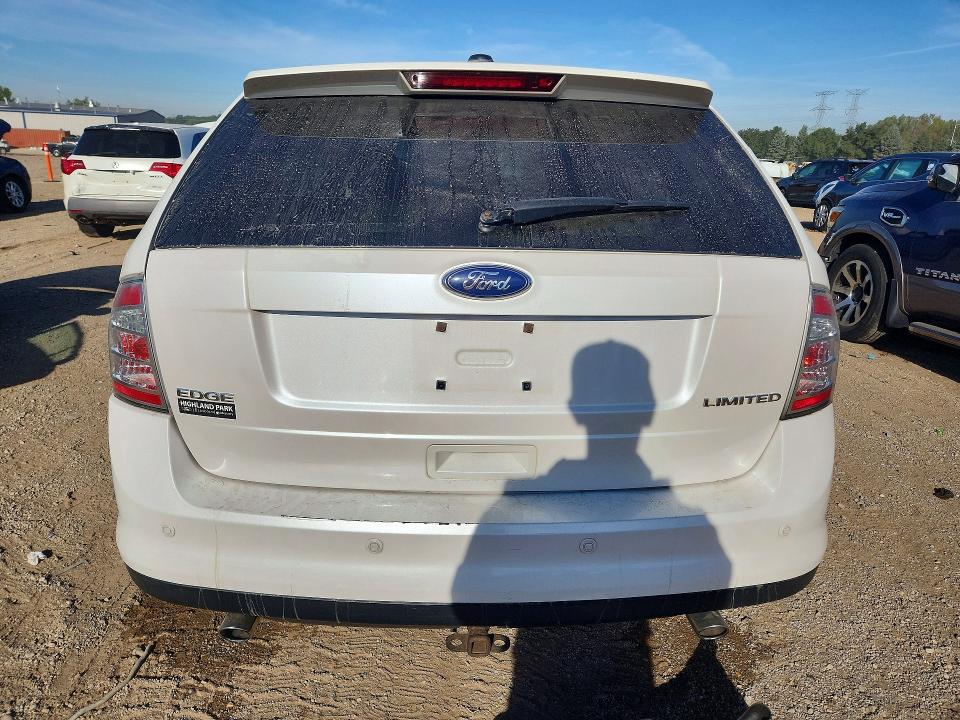 Снимка 6 от търг – 2010 FORD EDGE с VIN 2FMDK3KC1ABA20466