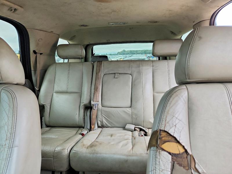 Снимка 10 от търг – 2008 CHEVROLET TAHOE с VIN 1GNFC13098R167491