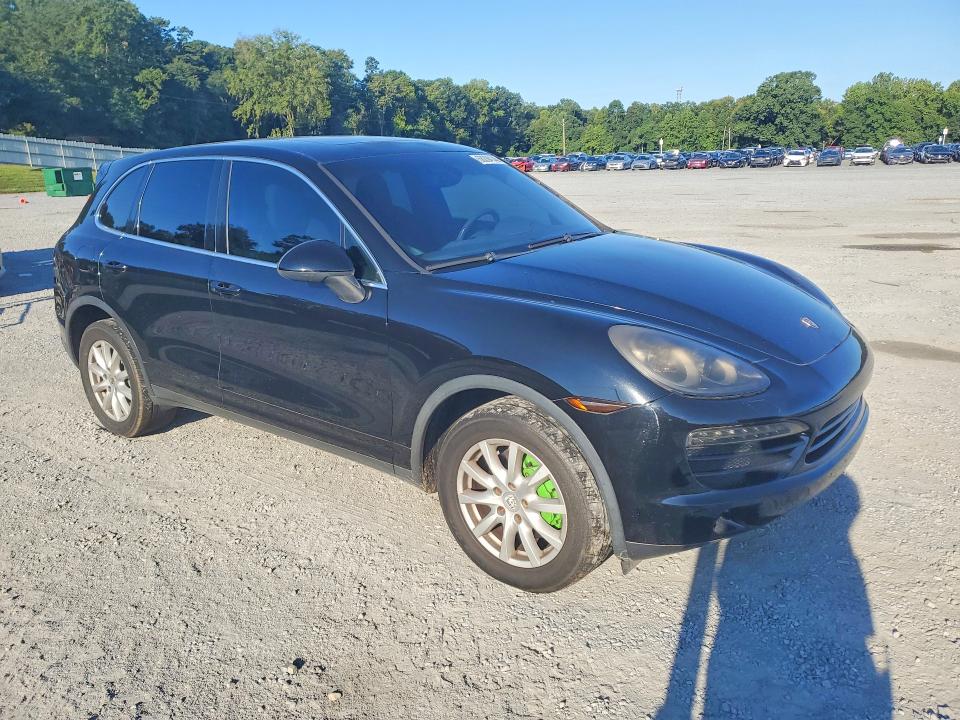 Photo 4 from auction – 2011 PORSCHE CAYENNE with VIN WP1AA2A22BLA00904