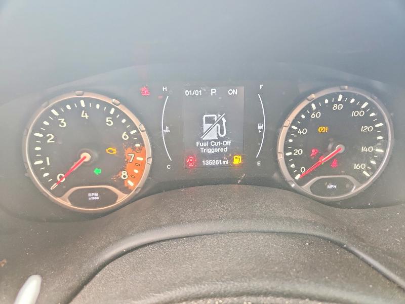 Снимка 9 от търг – 2017 JEEP RENEGADE с VIN ZACCJBAB4HPG51790