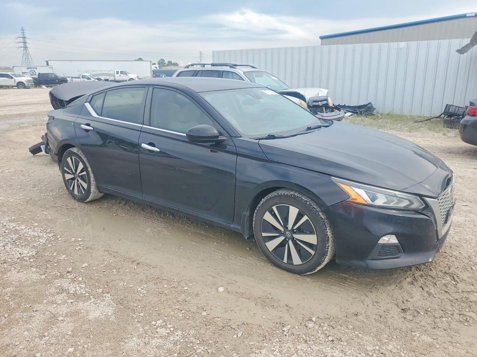 Photo 4 from auction – 2022 NISSAN ALTIMA with VIN 1N4BL4DVXNN309875