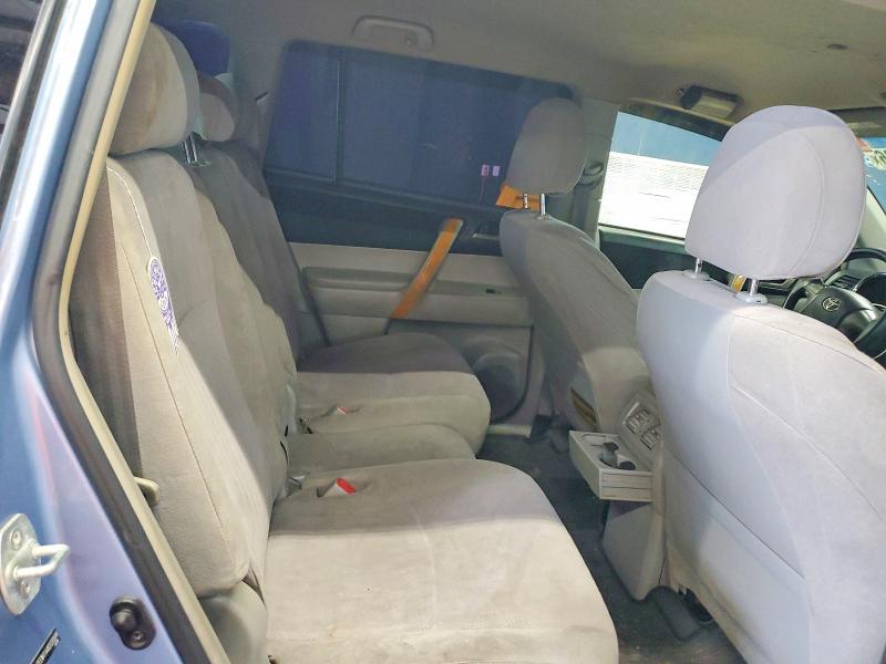 Photo 11 from auction – 2008 TOYOTA HIGHLANDER with VIN JTEEW41A482020699