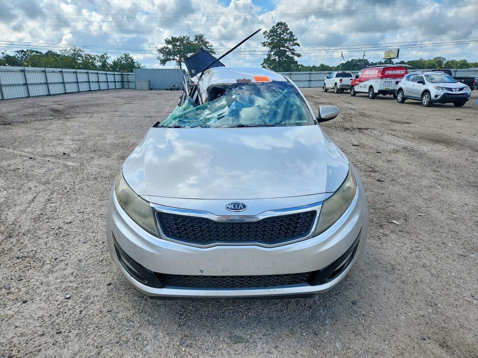 صورة رقم 5 من المزاد - 2012 KIA OPTIMA مع VIN 5XXGN4A74CG015381