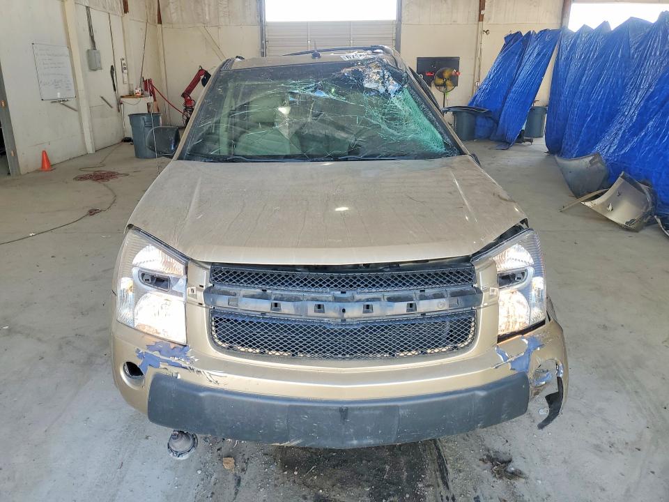 Photo 5 from auction – 2005 CHEVROLET EQUINOX with VIN 2CNDL73F356160367